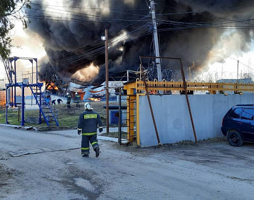 Дело о крупном пожаре на химзаводе в Кинешме уходит в суд